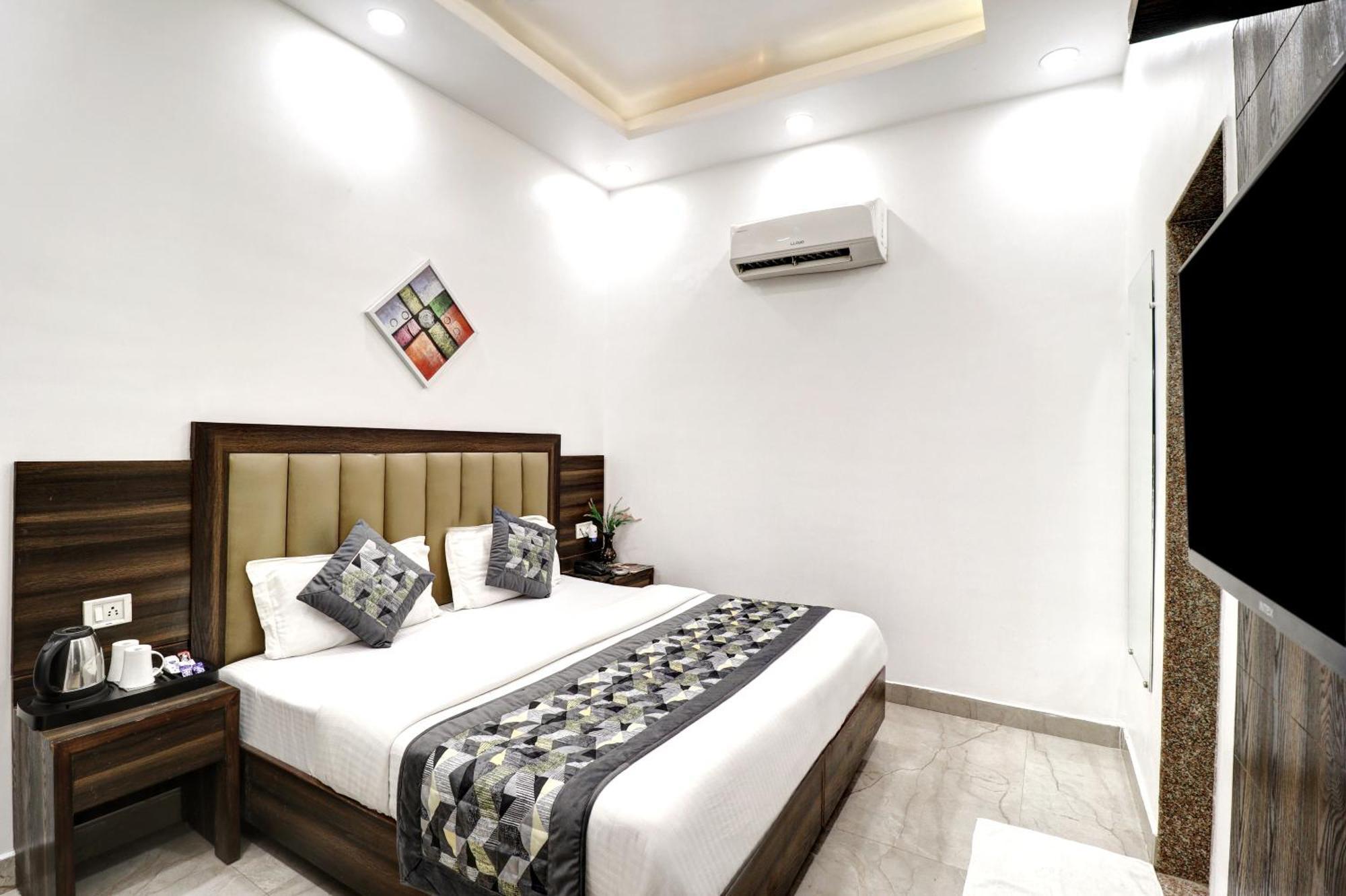 Hotel Emporio Dx - New Delhi Railway Station - Paharganj Exterior photo